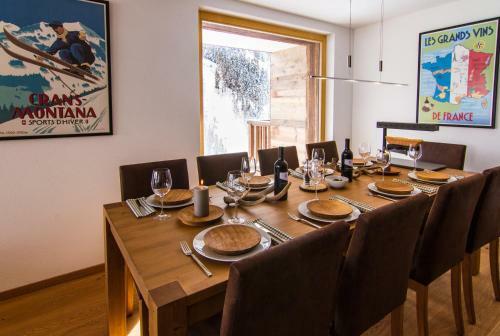 Aparthotel Chalet Les Rah�s By Mrs Miggins