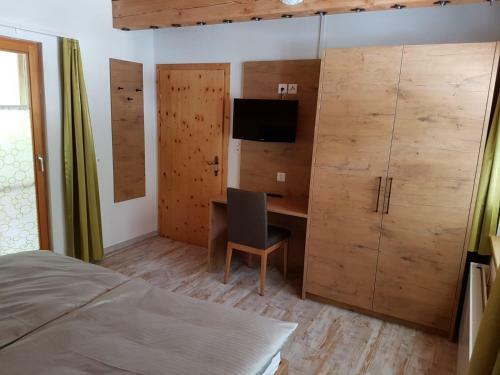 Apartment Madlaina