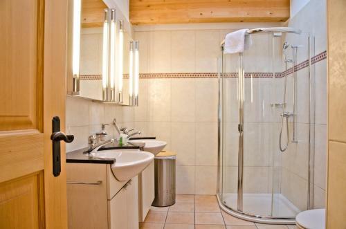 Apartment Brunnen 4.5 - Griwarent Ag