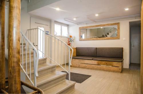 Chalet Delphin 6.5 - Griwarent Ag