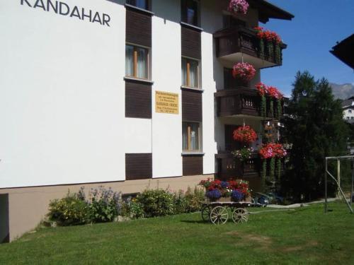 Apartment Kandahar (009a01)