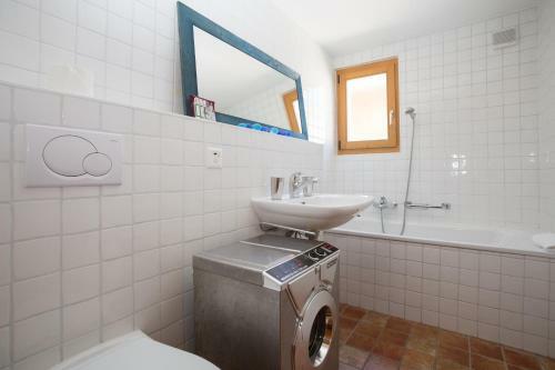 Apartment Avouitzons 220