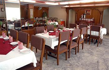 Hotel Maya International