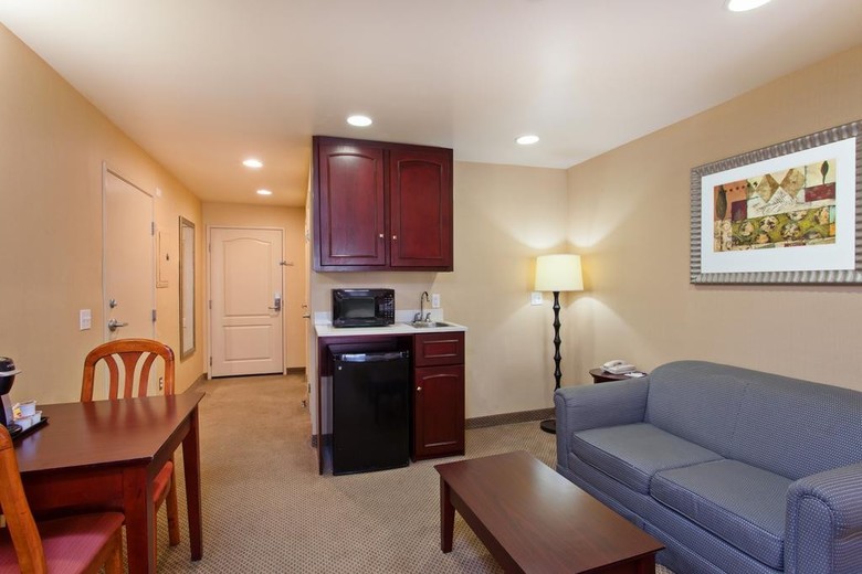 Hotel Holiday Inn Express And Suites Lax - Hawthorne