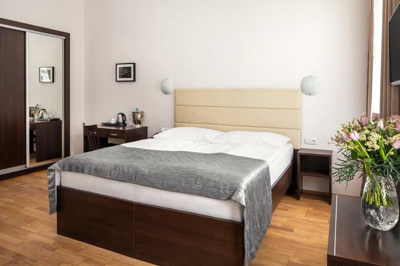 Hotel Unique