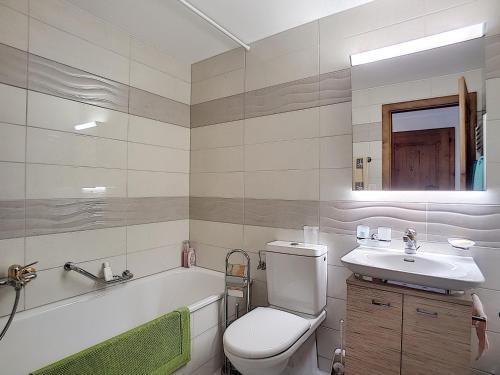 One-bedroom Apartment Tayannes 223