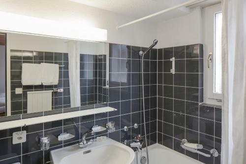 Provisorium13 - Hotel Obersee