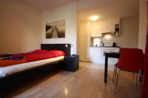Hitrental Stauffacher Apartments