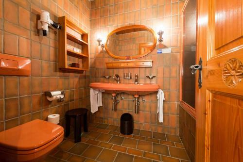 Swiss Chalet-style Hotel Walliser Spycher