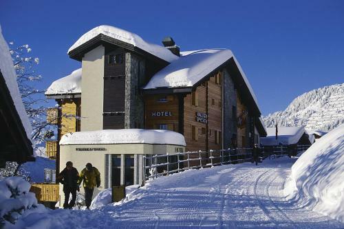 Swiss Chalet-style Hotel Walliser Spycher