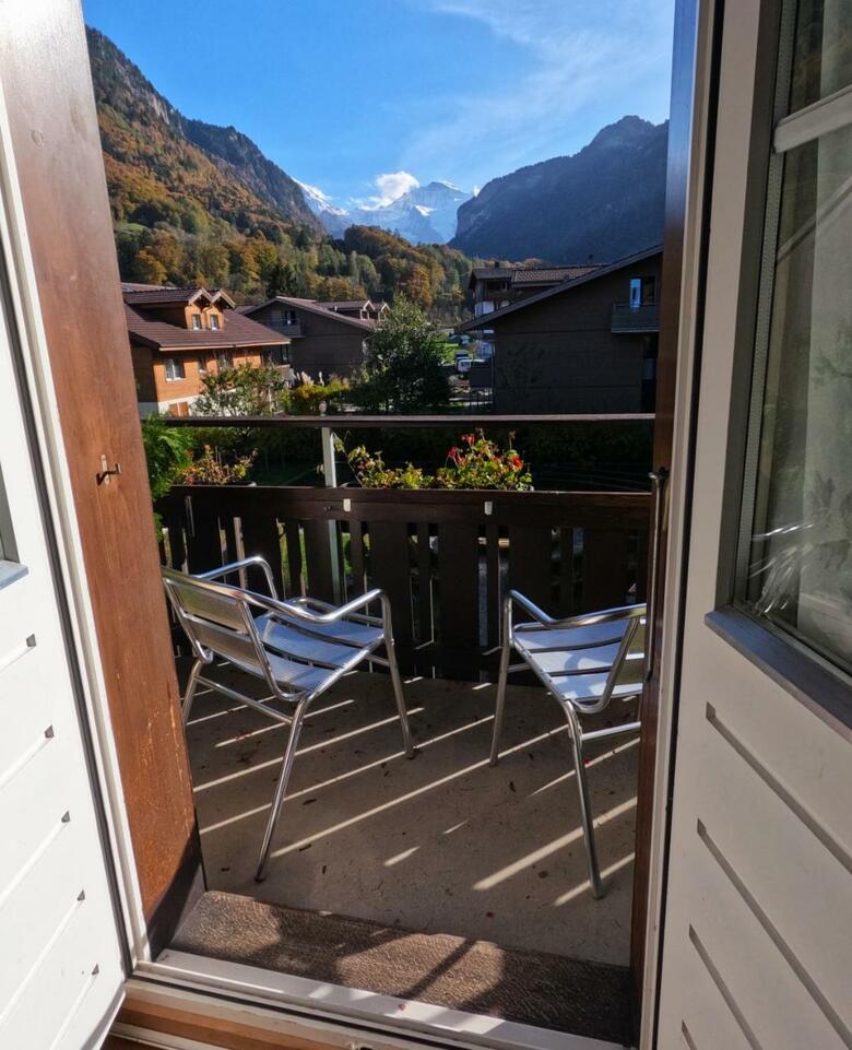 Alpenrose Hotel And Gardens