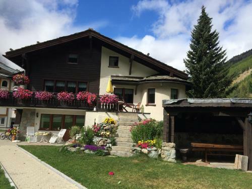 Apartamentos Chalet Sunstar