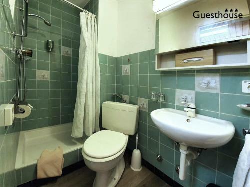 Bed & Breakfast Village Apartments Breiten