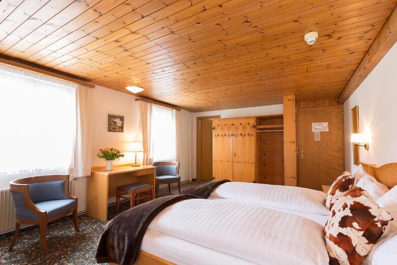 Hotel Oberland