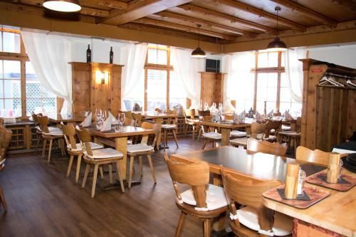 Hotel Chamanna Bed & Breakfast