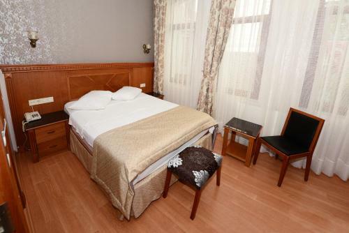 Hotel New House