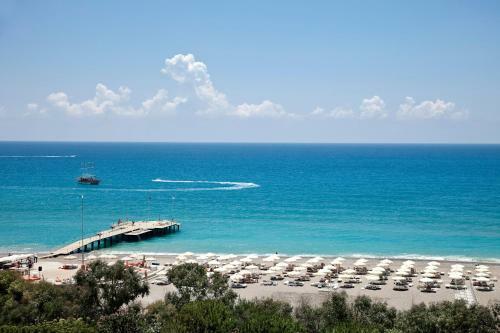 Sunrise Resort Hotel