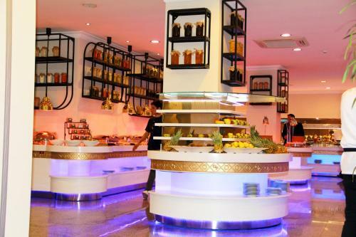 Grand Pasa Hotel