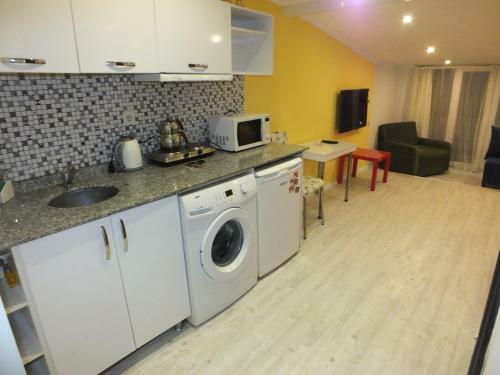 Taksim 9 Suites Apartments
