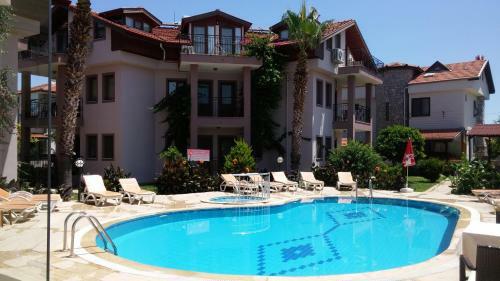 Minta Apartments