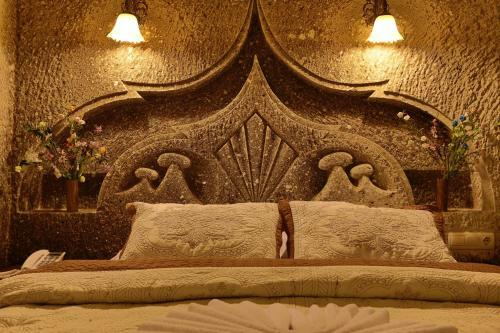 Hostal Safran Cave Hotel