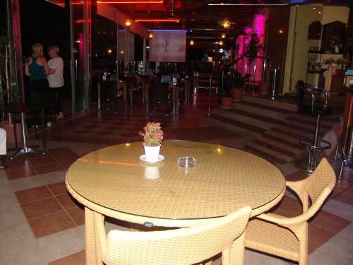Kleopatra Ikiz Hotel