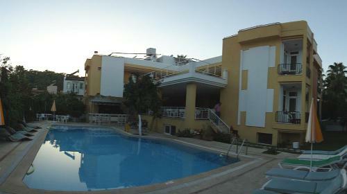 Tuncer Garden Hotel