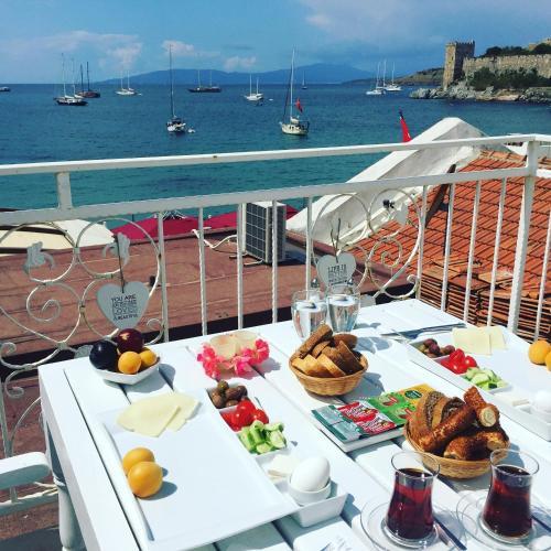 Bed & Breakfast White And Blue Bodrum