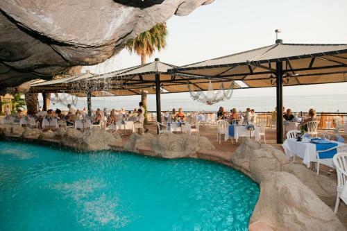 Hotel Crystal Sunrise Queen Luxury Resort & Spa