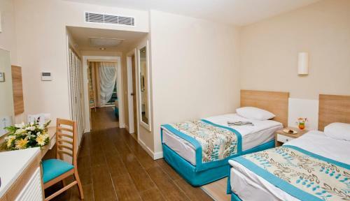 Hotel Crystal Sunrise Queen Luxury Resort & Spa