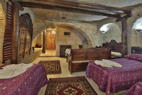 Posada Travel Inn Cave Hotel