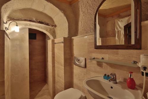 Posada Travel Inn Cave Hotel