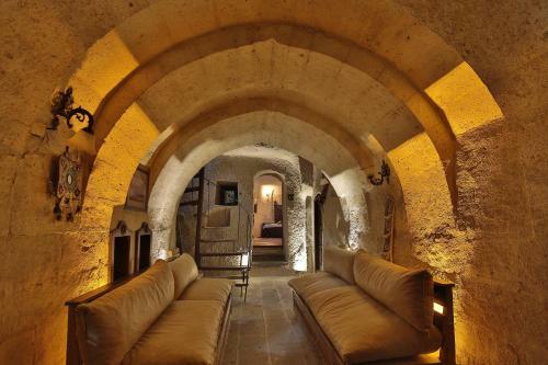 Posada Travel Inn Cave Hotel