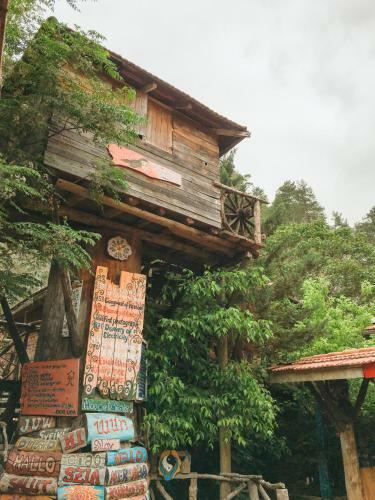 Albergue Kadir's Top Tree Houses