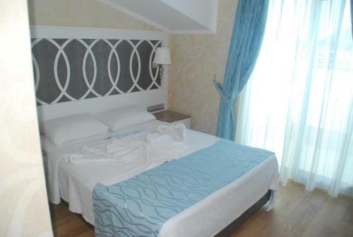 Ocean Blue High Class Hotel & Spa
