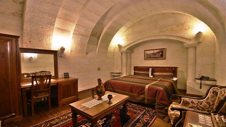 Posada Stone House Cave Hotel