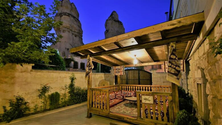 Posada Stone House Cave Hotel