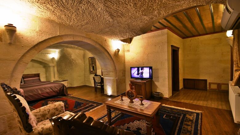 Posada Stone House Cave Hotel