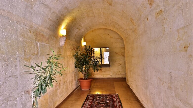 Posada Stone House Cave Hotel