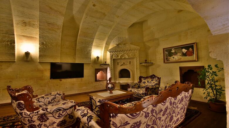 Posada Stone House Cave Hotel