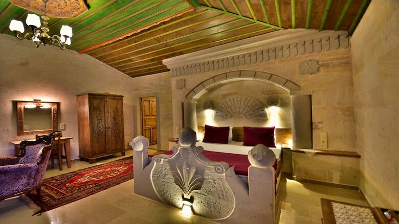 Posada Stone House Cave Hotel