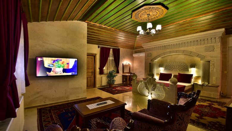Posada Stone House Cave Hotel