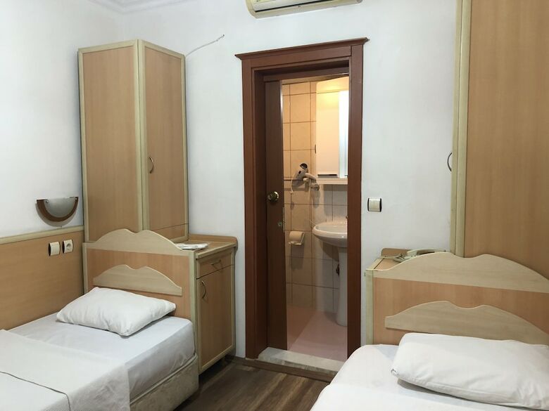 Hotel Karyatit Kaleici