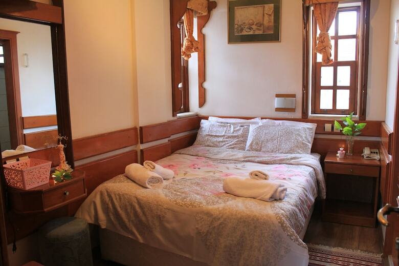 Hotel Karyatit Kaleici