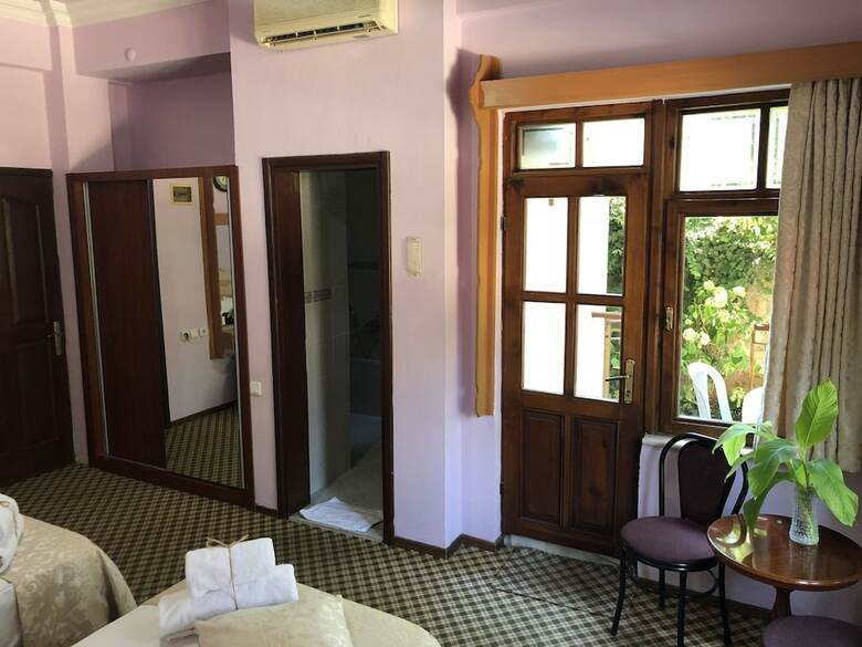 Hotel Karyatit Kaleici