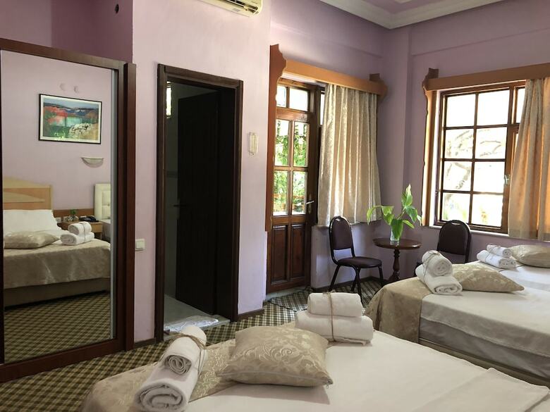 Hotel Karyatit Kaleici