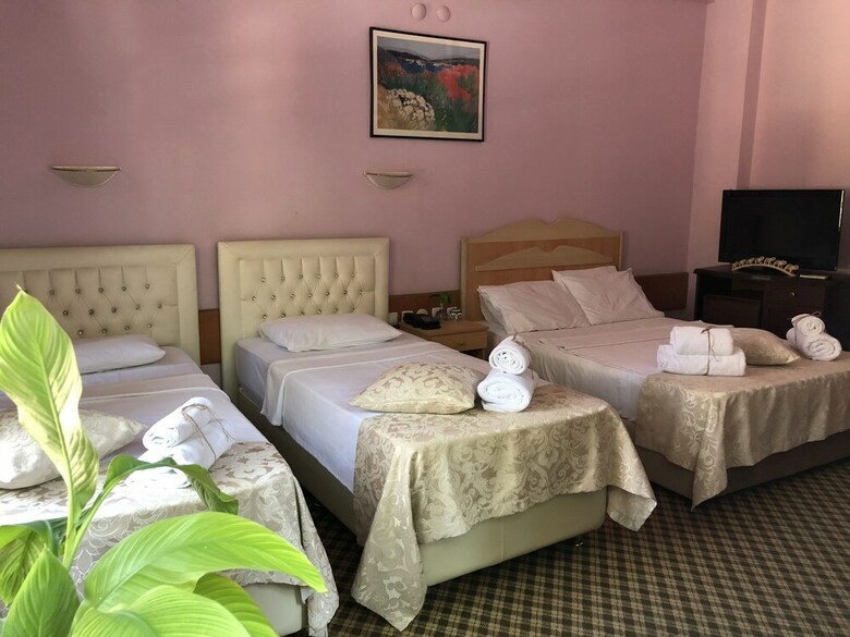 Hotel Karyatit Kaleici