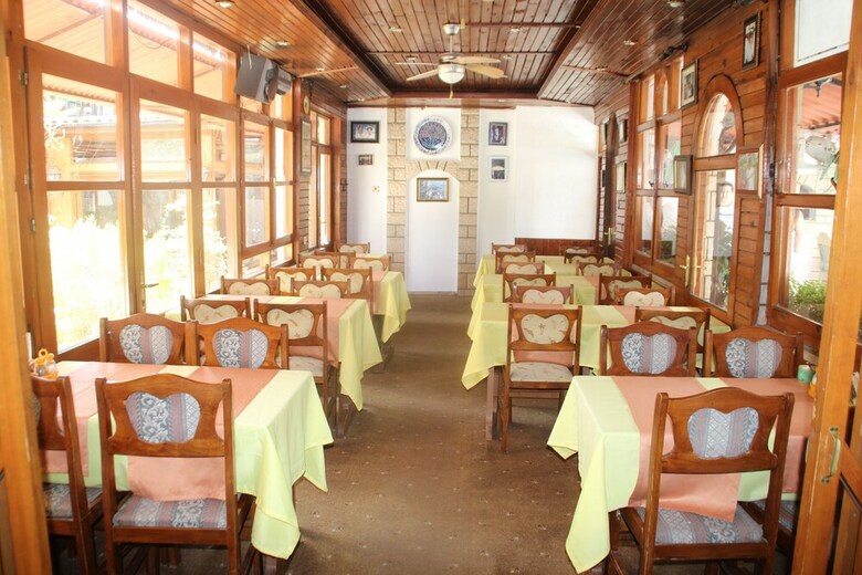 Hotel Karyatit Kaleici