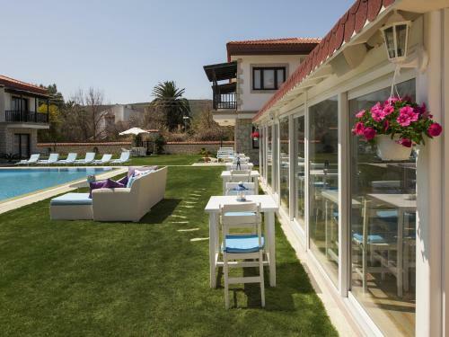 Hostal Nea Garden Hotel Alacati