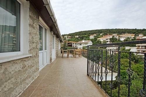Buyukada Apart Hotel - Karadag